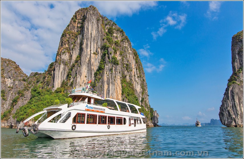 Du lịch Hạ Long 1 ngày - Tàu ALova Premium 5*