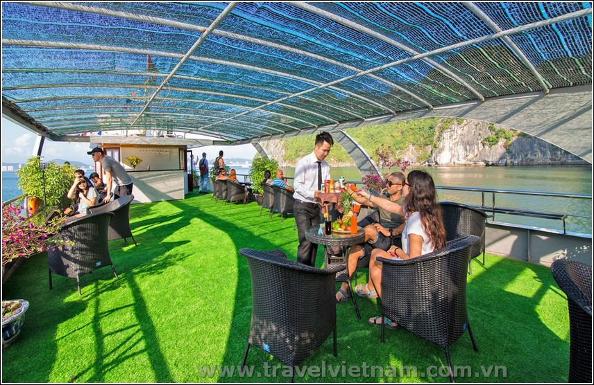 Du lịch Hạ Long 1 ngày - Tàu ALova Premium 5*
